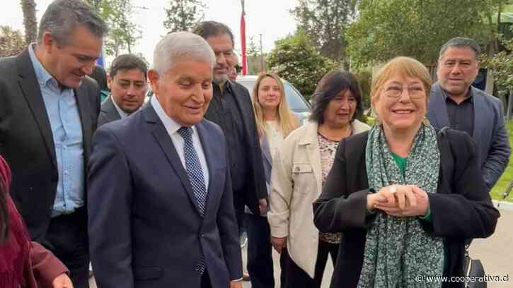 Bachelet retomó su agenda en el país tras retirar candidatura a la ONU