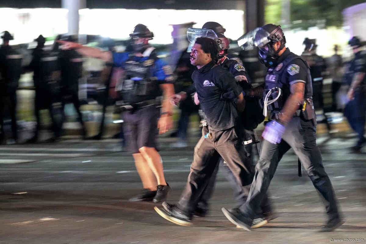 DoorDash driver shot by ICE in Texas is charged with assaulting officers