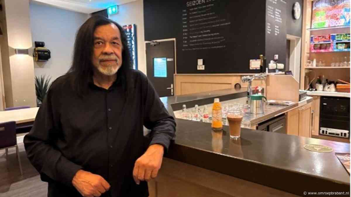 Urenlang onder hypnose bij Rasti Rostelli: 'Jij gaat een hete avond hebben'