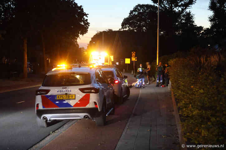 Wielrenster gewond na harde val, traumahelikopter opgeroepen