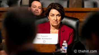 Klobuchar on Schmitt: Glad one of us knows difference between Hawks, Hawkeyes