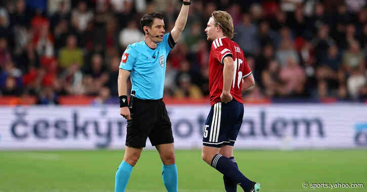 Why was Pavel Sulc sent off for the Czech Republic against England?