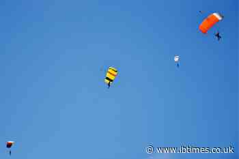 Skydivers Make Daring Emergency Jump to Plane Crash Site After Spotting Aircraft 'Disappear Behind the Trees'