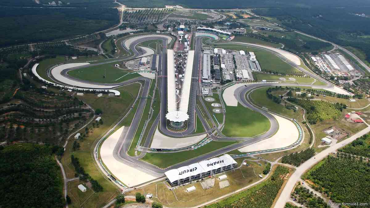 What time is the 2026 Bahrain GP and how can I watch it?