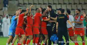 Knotsgekke situatie in Gulf Cup: Oman en Irak precies gelijk, loting bepaalt wie door gaat