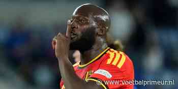 Van Bommel voor dilemma met Lukaku: 'Dit kan hij niet prettig vinden'