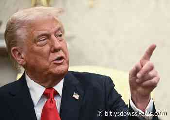 Tribunal Supremo de EE UU autoriza a Trump a reactivar las deportaciones de migrantes a terceros países