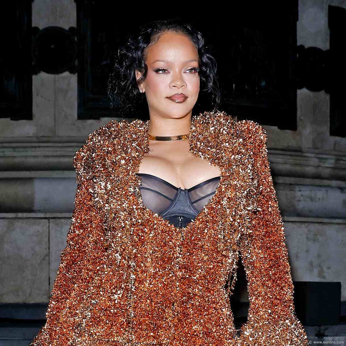 Rihanna’s Paris Fashion Week Skirt Suit Is Exactly What You Came For