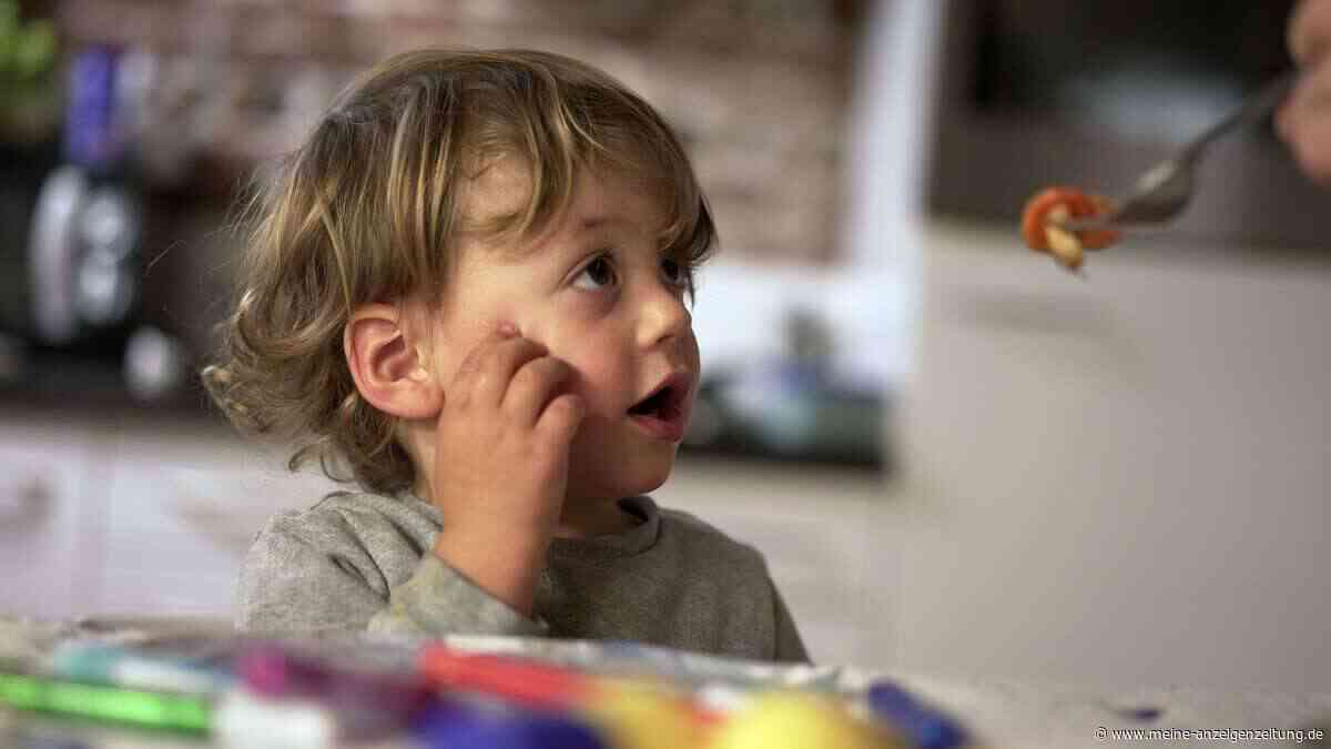 „Würde ich nicht mehr machen“: Beliebte Ernährungsmethode für Babys löst Diskussionen aus