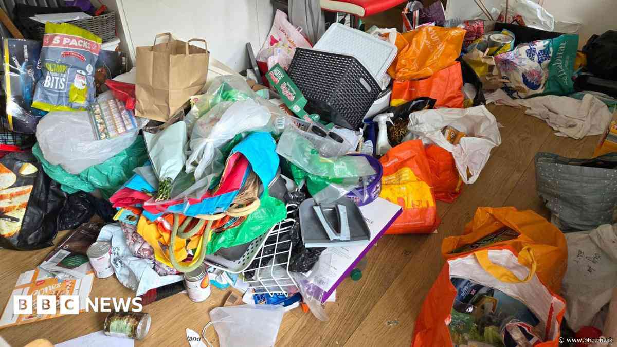 'I don't feel alone any more' - the project helping people overcome hoarding