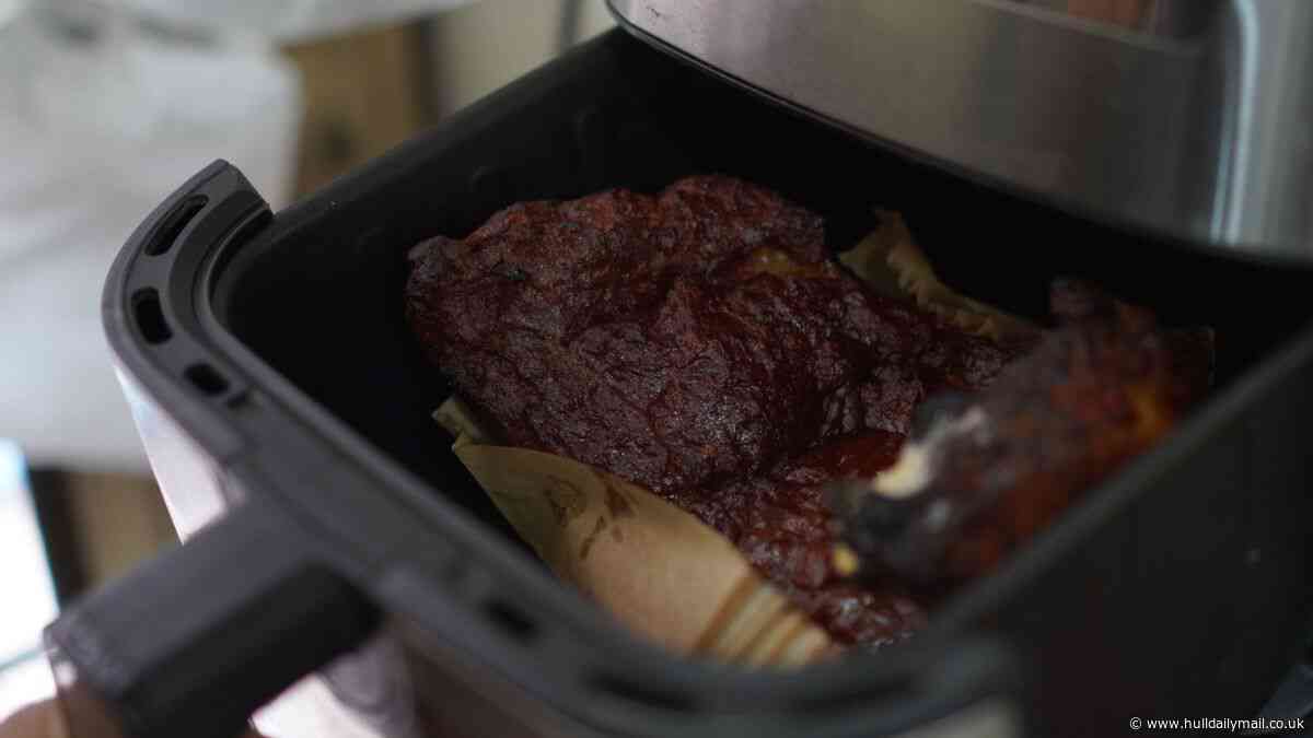 UK homes with air fryers given '30 minutes' warning