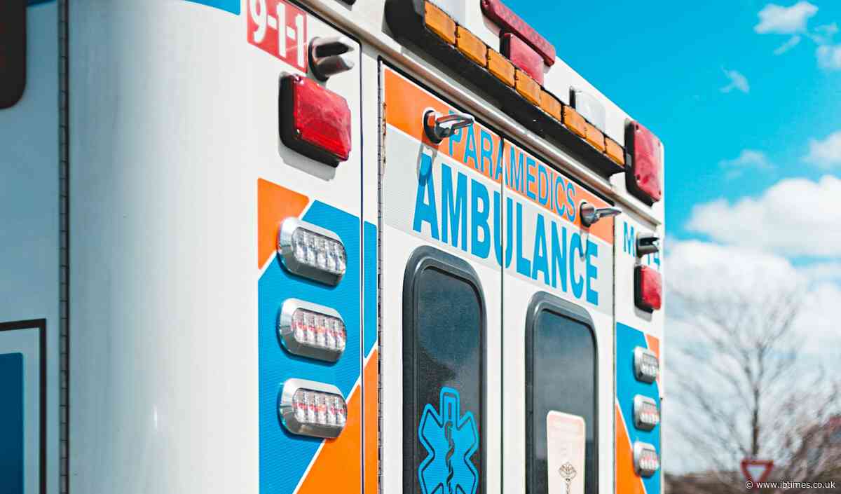 Female College Student Miraculously Survived After Falling From an 8th Floor Apartment While Dancing