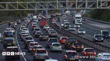 Abnormal loads to cause 'significant'  delays on M5