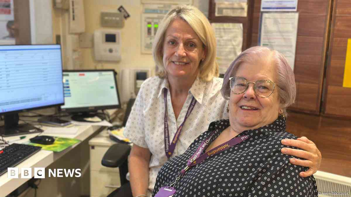 Heart hospital worker has heart attack on shift