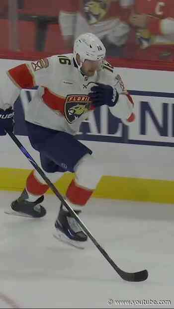 Barky back on the ice 🫡