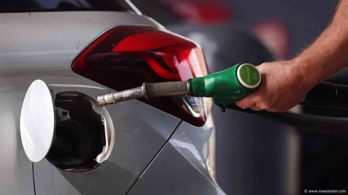 Vanaf morgen komt er andere benzine uit de pomp: 5 km minder op een tank