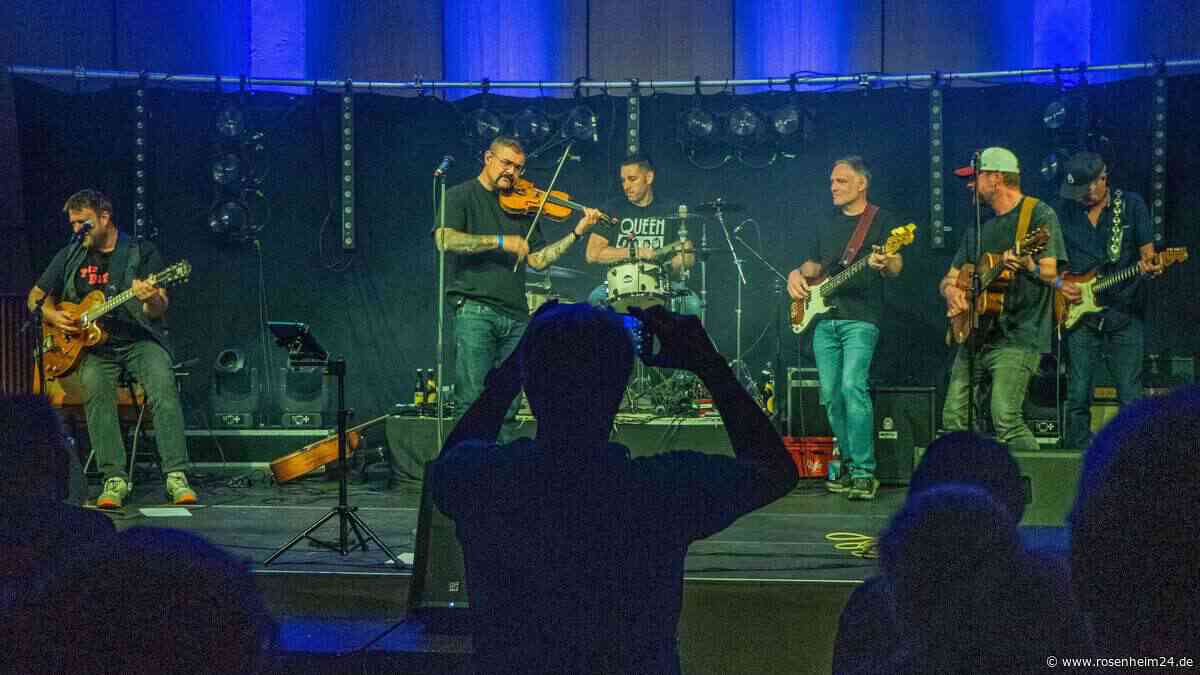 „Wir für Dani“: Benefizkonzert in Unterwössen unterstützt schwerkranke 33-Jährige