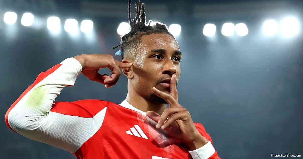 Bayern Munich plan to begin talks to extend Michael Olise contract, but…