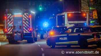 Tragischer Busunfall in Hamburg: Senior steigt aus – wenig später ist er tot