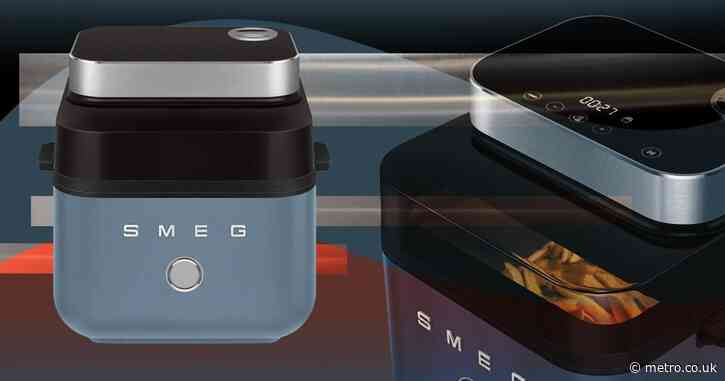 Smeg has done it again and this air fryer is almost too pretty to use