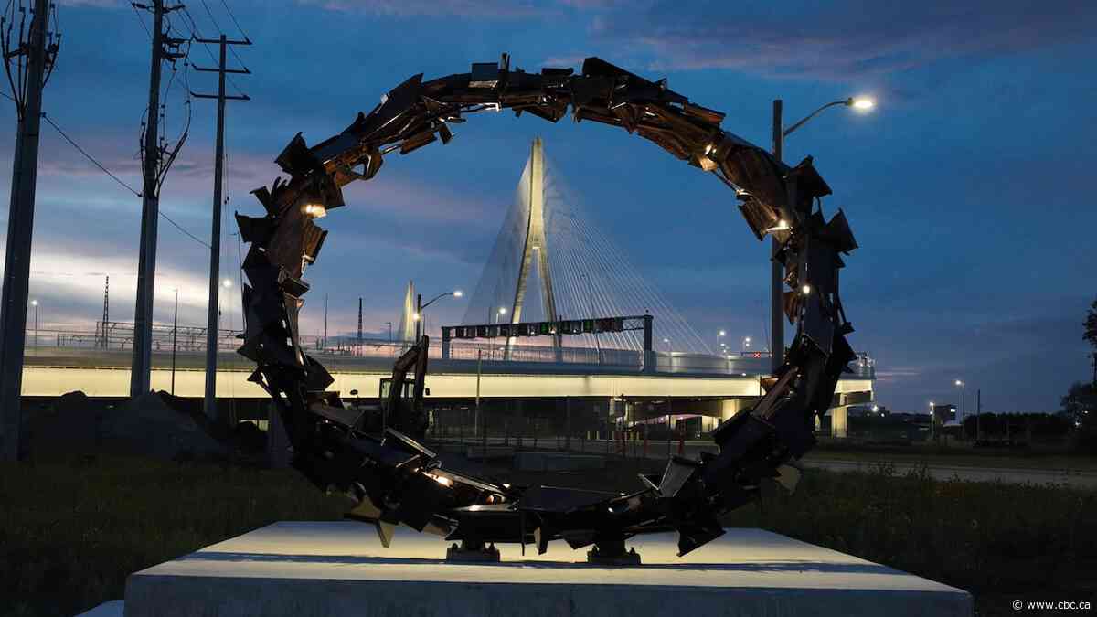 Gordie Howe Bridge art piece unveiled