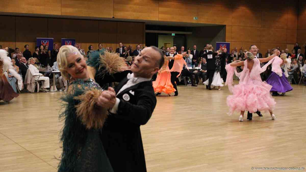 Drei Tanzpaare aus der Region im Finale der Deutschen Meisterschaft