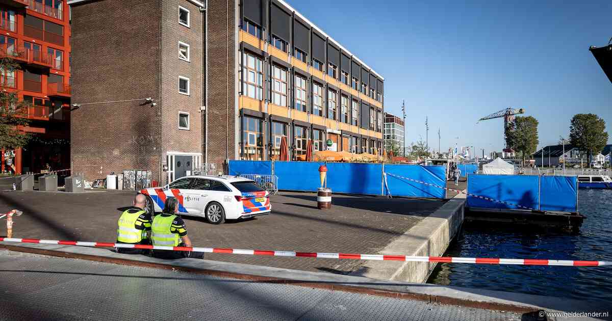 ‘Gebeurtenis uit verleden’ aanleiding voor moord op gevangenisbewaarder Marcel op vol terras in Amsterdam