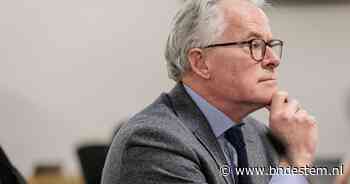 Rechtszaak over masturberen is een martelgang geworden voor ex-burgemeester Koen Schuiling