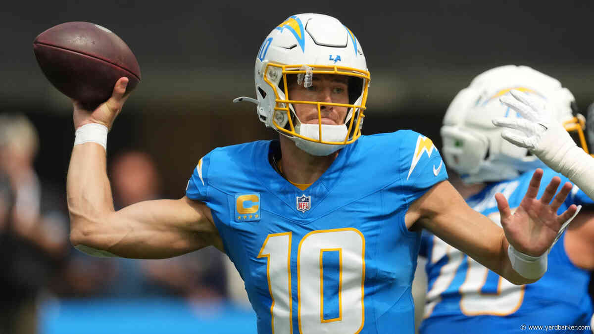 NFL insiders sound alarms about Chargers, Justin Herbert 'disconnect'