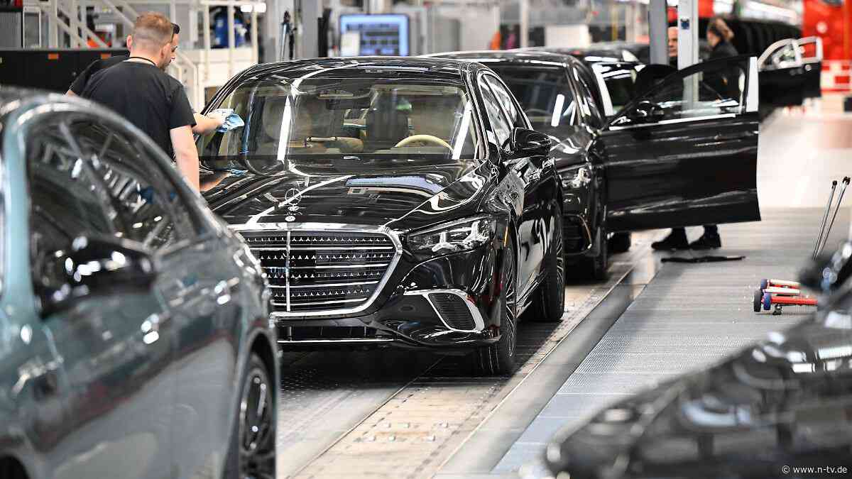 Autobauer fährt Sparkurs: Mercedes belebt sein Abfindungsprogramm wieder