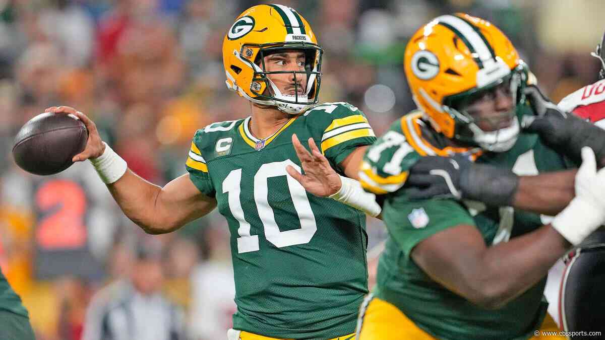 NFL Week 4 picks, odds: Make-or-break time for Packers, plus two more teams to back on the road