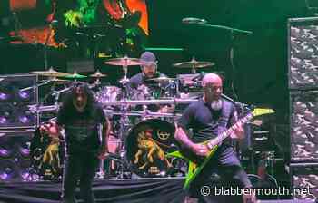 ANTHRAX Recruits RAVEN/Ex-FEAR FACTORY Drummer MIKE HELLER As Last-Minute Fill-In For CHARLIE BENANTE In San Antonio