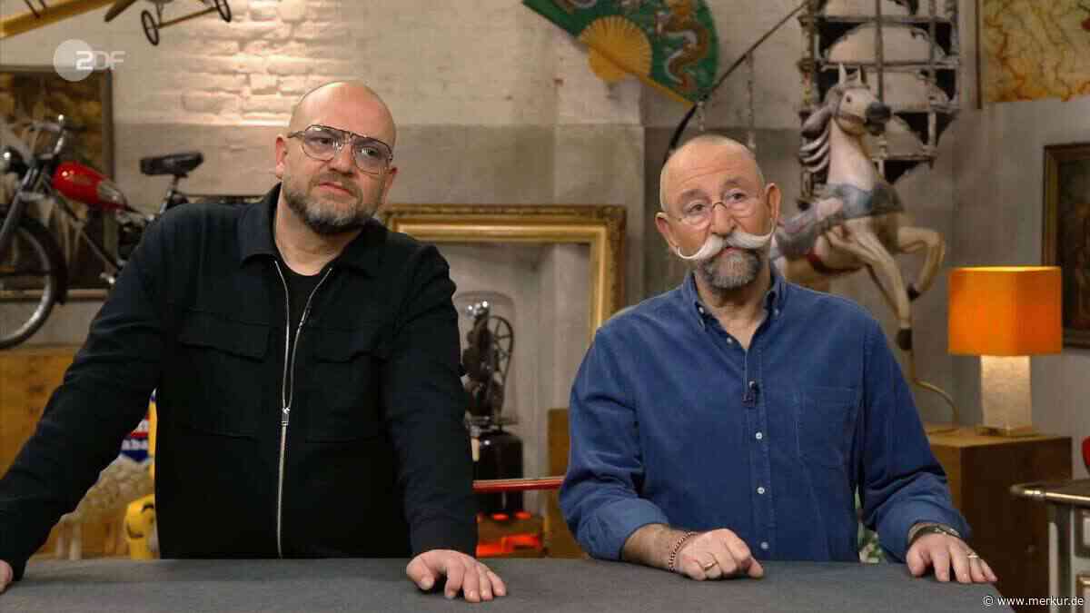 Besondere Uhr trägt prominente Unterschriften - doch „Bares für Rares“-Experte sieht einen Haken