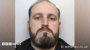 Police officer admits misconduct over relationship