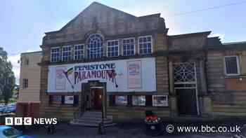 Town councillors bid to buy cinema site for £1