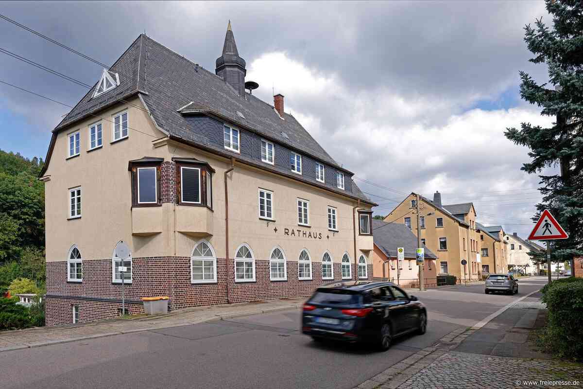 Lichtenstein: Altes Rödlitzer Rathaus wird weit unter Verkehrswert verkauft