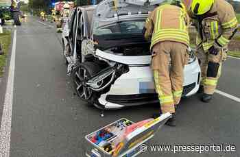 POL-COE: Lüdinghausen, Seppenrade, Ondrup/ Auto kollidiert mit Trecker