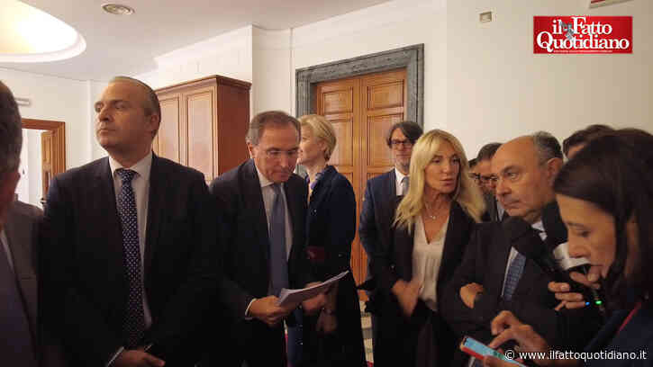 “Con la riforma ignobile della Rai e la legge elettorale si truccano le regole a poco mesi dalle elezioni”. Opposizioni unite dopo il voto sulla tv di Stato