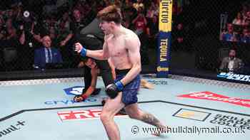 Hull MMA fighter George Staines earns UFC contract with emphatic KO victory