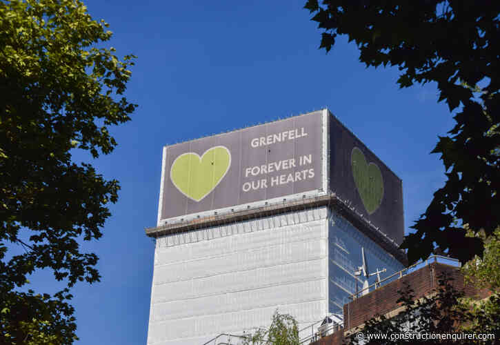 Police hand over Grenfell files for charging decisions