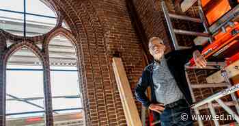 Leien dak, toren en glas-in-lood: authentieke Eindhovense kerk krijgt groot onderhoud