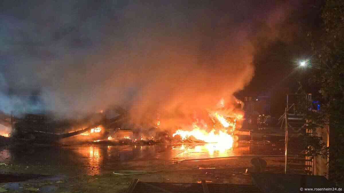 Großbrand auf Recyclinghof: Schaden von einer halben Million Euro