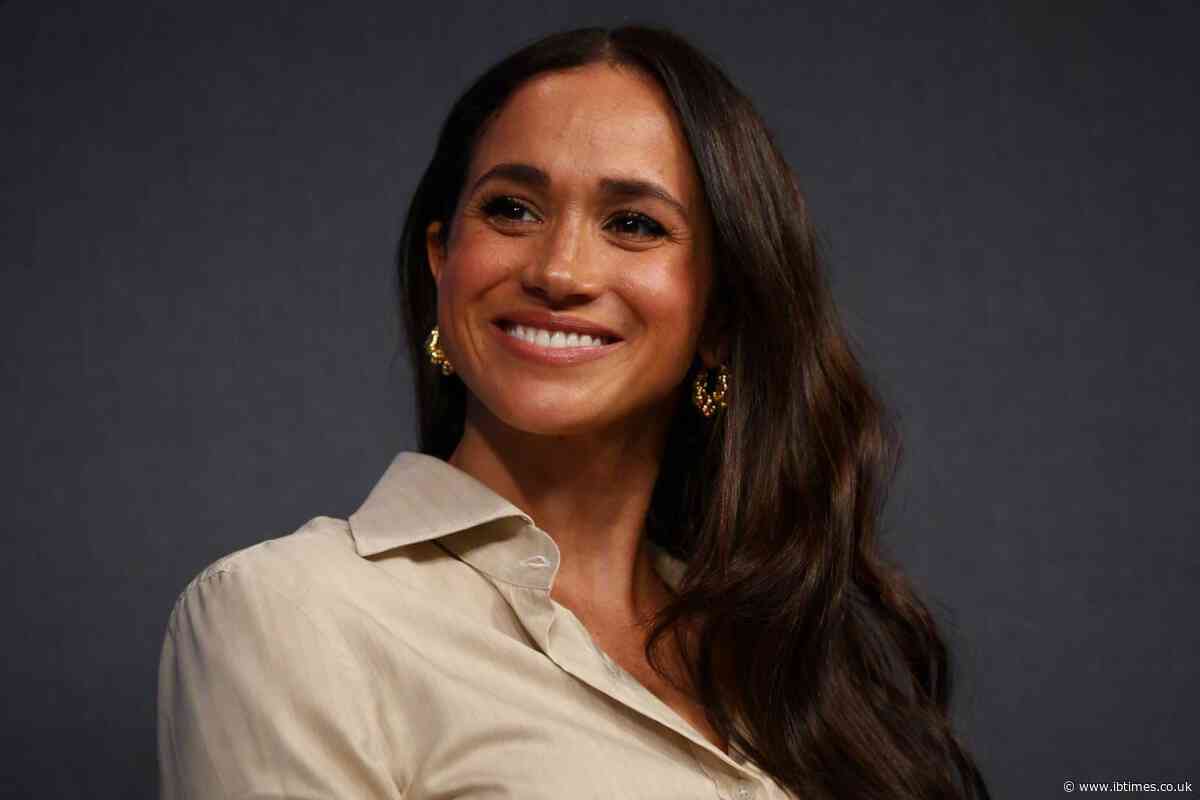 Netizens Call Meghan Markle 'Insufferable' After Lifestyle Brand Posts New Hosting Advice