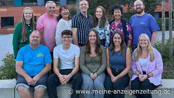 Alpenrose Moosinning spielt Komödie über den Kampf ums Familienbier