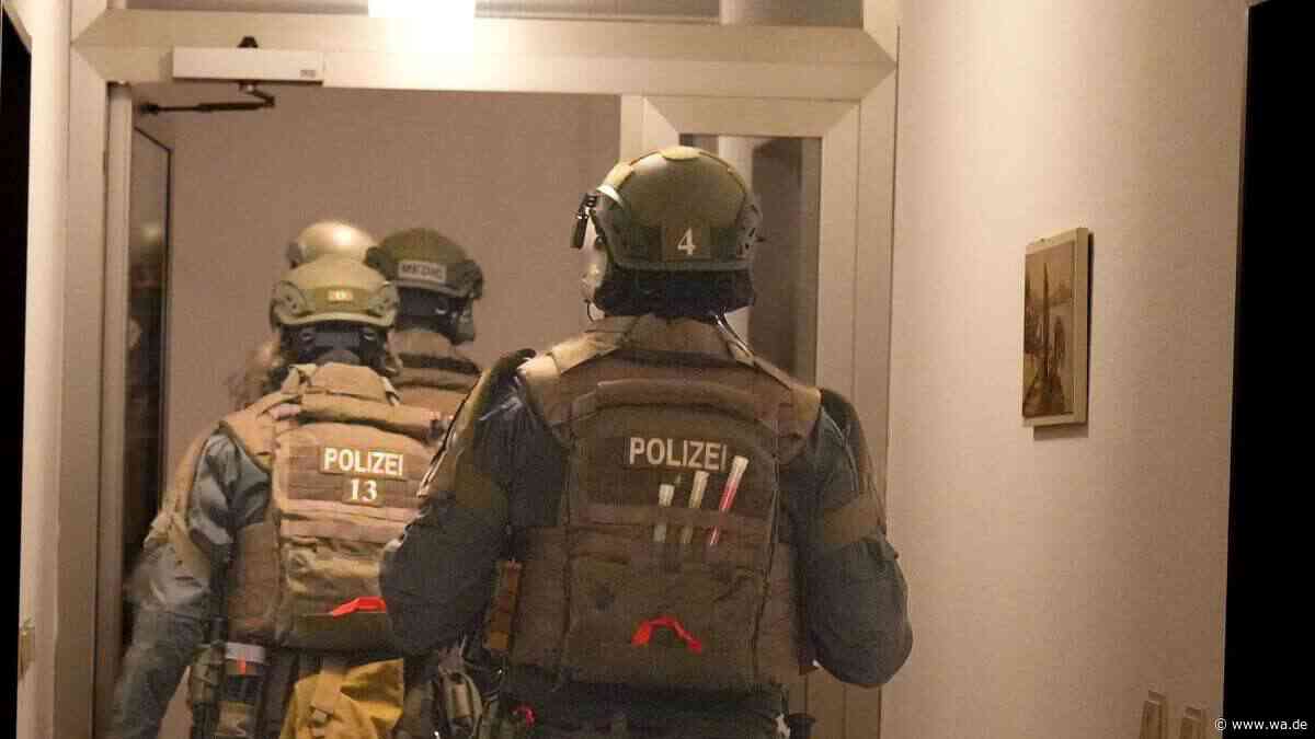 Zahlreiche Durchsuchungen wegen Prüfungsbetrugs – Ermittlungen führen auch nach Hamm