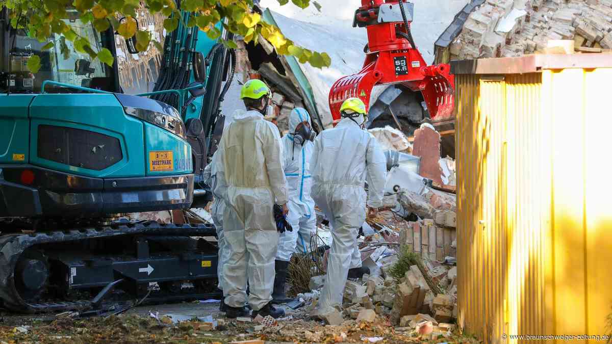 Asbestgefahr nach Kita-Einsturz? Große Sicherheitsvorkehrungen bei Räumarbeiten