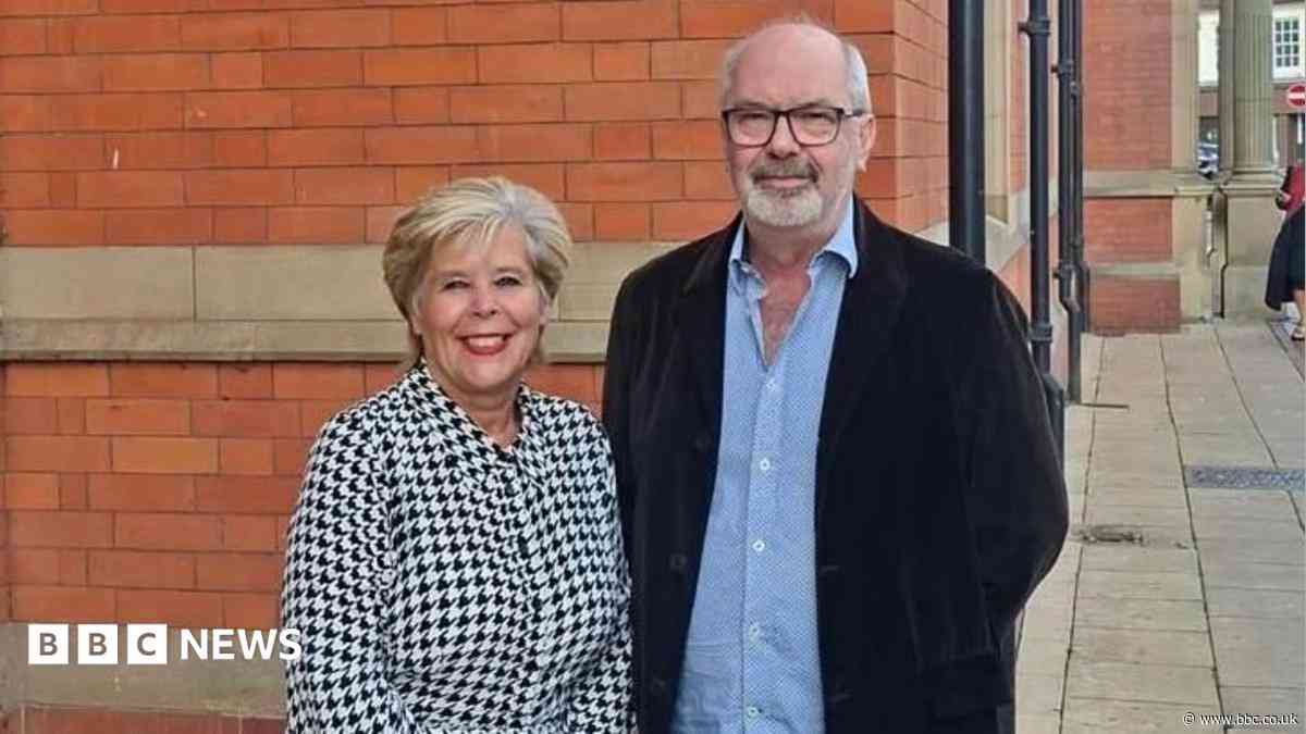 Council's Labour group leader joins Conservatives