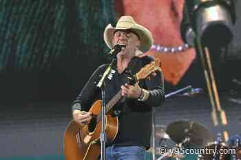 Kenny Chesney Is 2 Weeks From Breaking Tim McGraw’s Record
