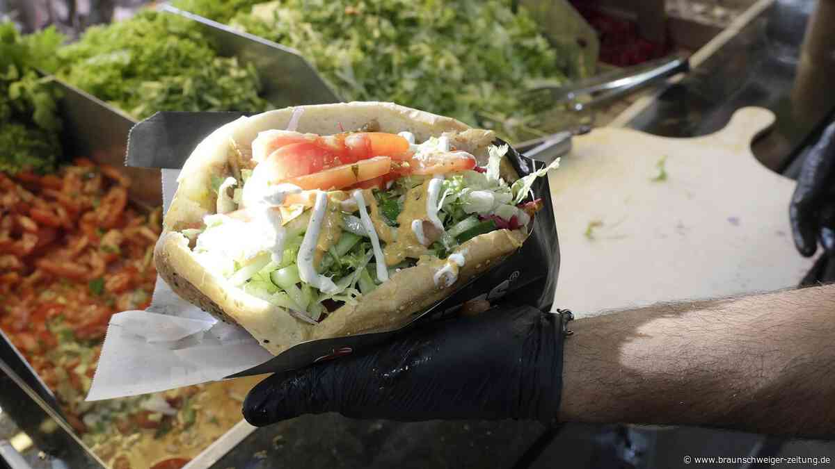Neuer Dönerladen eröffnet in Wolfsburg – und kündigt irre Preisaktion an