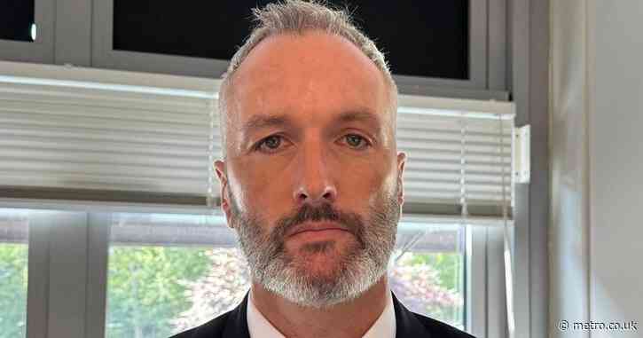 Detective admits upskirting teenage girl with his phone